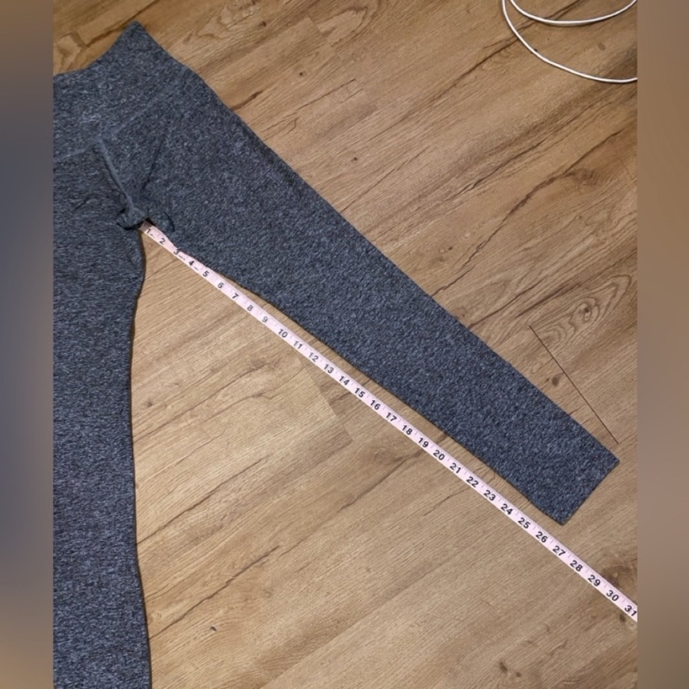 Beyond Yoga Leggings - Picture 13 of 16